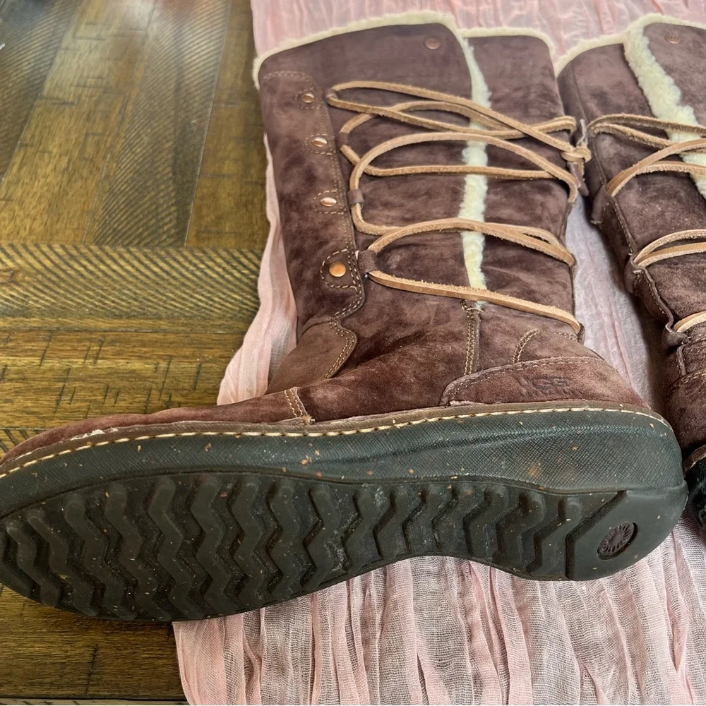Ugg Cozy Chocolate Brown‎ Lace-Up Shearling Warm Comfort Tall Winter Boots SZ 9